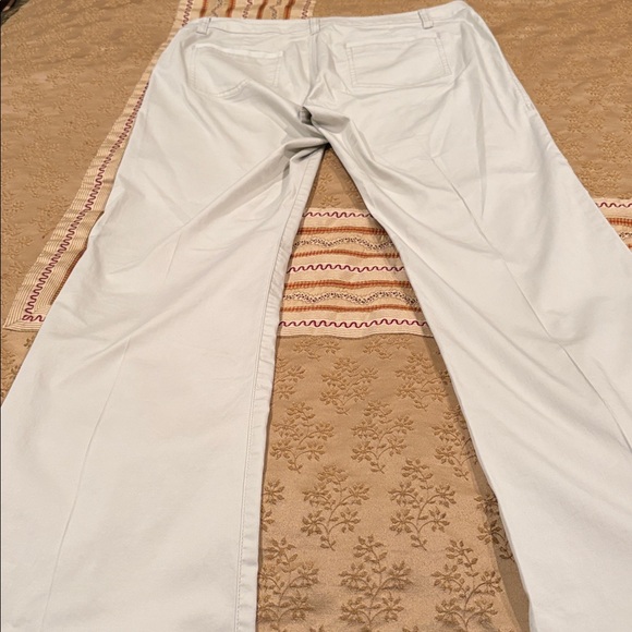 CAbi Tan Trousers, light tan, cotton blend, machine washable, front pockets, 8 - Picture 8 of 8